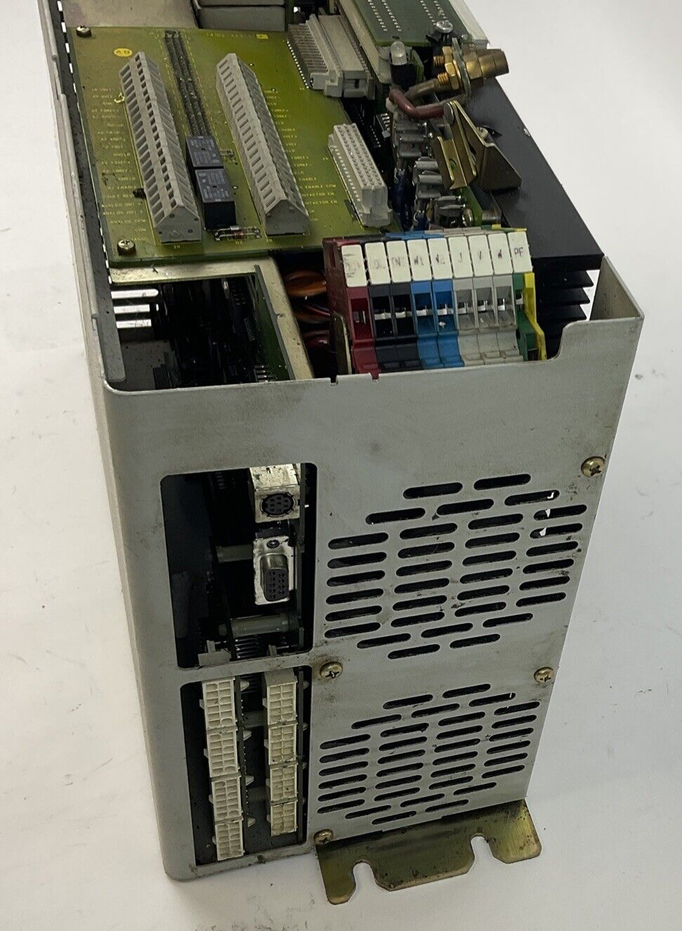 ALLEN BRADLEY 1394-SJT05-A SERVO CONTROLLER SER.A VER.V5.01 460V 15A