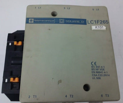 TELEMECANIQUE LC1F265 CONTACTOR, 3PH 600VAC 285A 200HP W/ 24V 40/400HZ  COIL