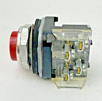 ALLEN-BRADLEY - 800T-B SER. T TYPE 4, 13 - RED PUSH BUTTON W/ 800T-XA SER. D