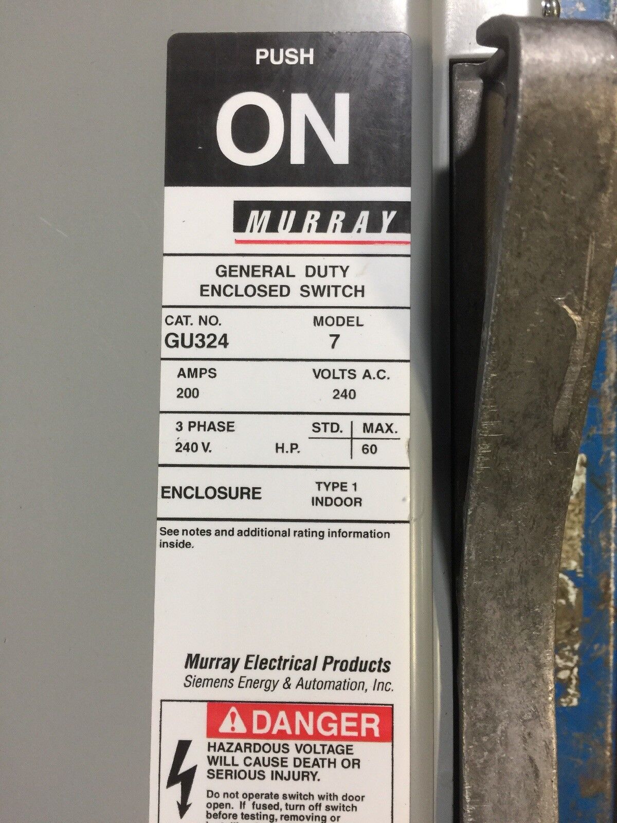 MURRAY GU324 SAFETY SWITCH 240 VAC 250 VDC 200 AMP 60 MAX HP 3 PHASE TYPE 1