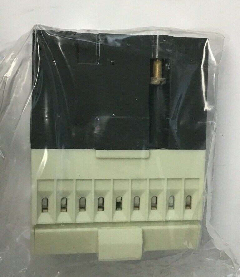 TELEMECANIQUE CA2-FN162 RELAY 300VAC/DC
