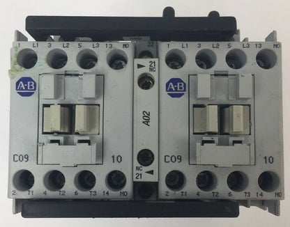 ALLEN BRADLEY 100-C09Z*10 REVERSING CONTACTOR 600VAC 25A COIL 24VDC