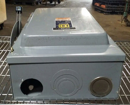 SQ. D HU364, SER. D2, SAFETY SWITCH, 200A, 600VAC/250DC, 3PH, MAX H.P. 150, USED