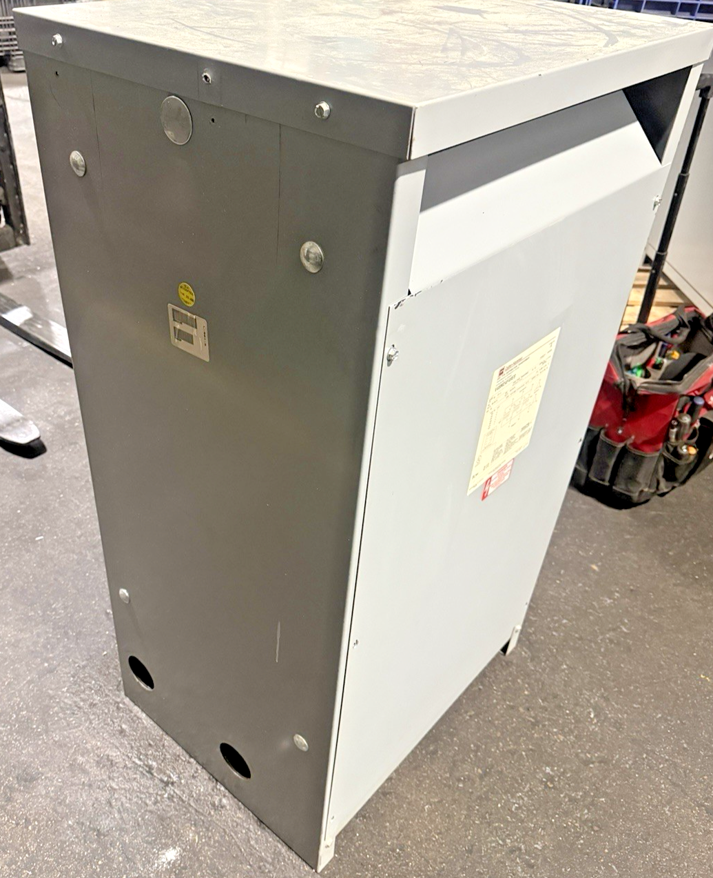 CUTLER HAMMER V48M24F49ES TRANSFORMER 150KVA 3PH 480DELTA-240DELTA  SER.A