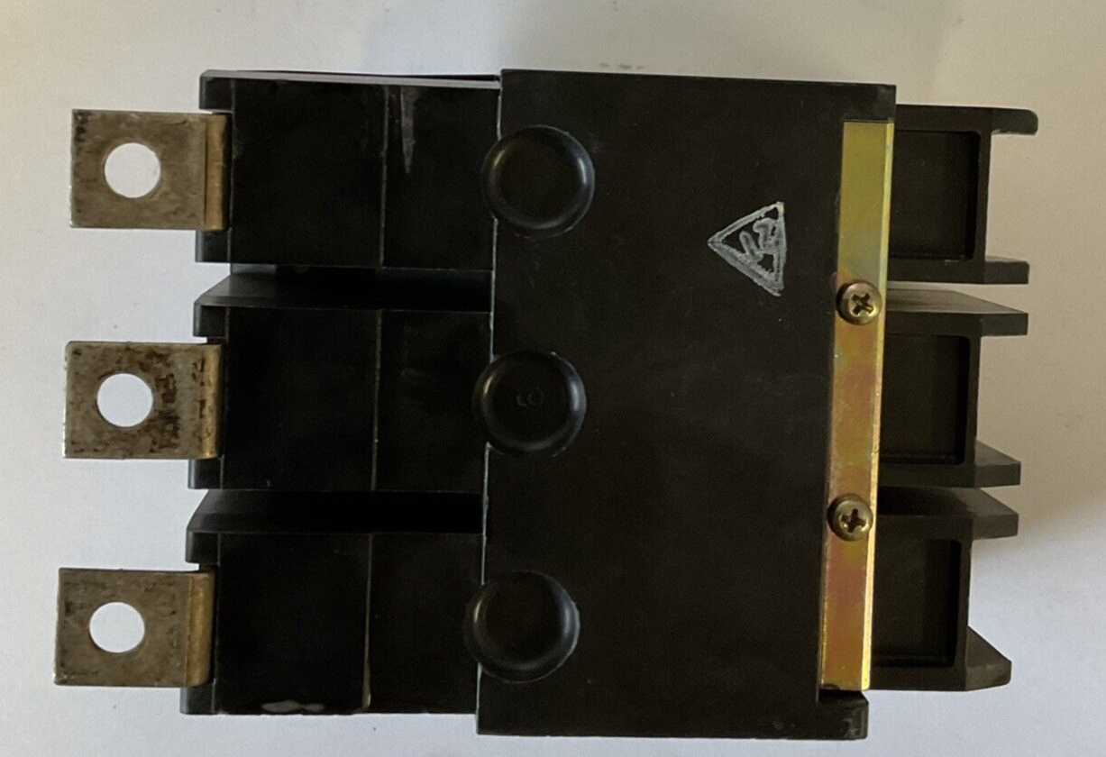 WESTINGHOUSE GDB 14K CIRCUIT BREAKER 20A 480VAC 3POLE 50/60HZ GDB3020