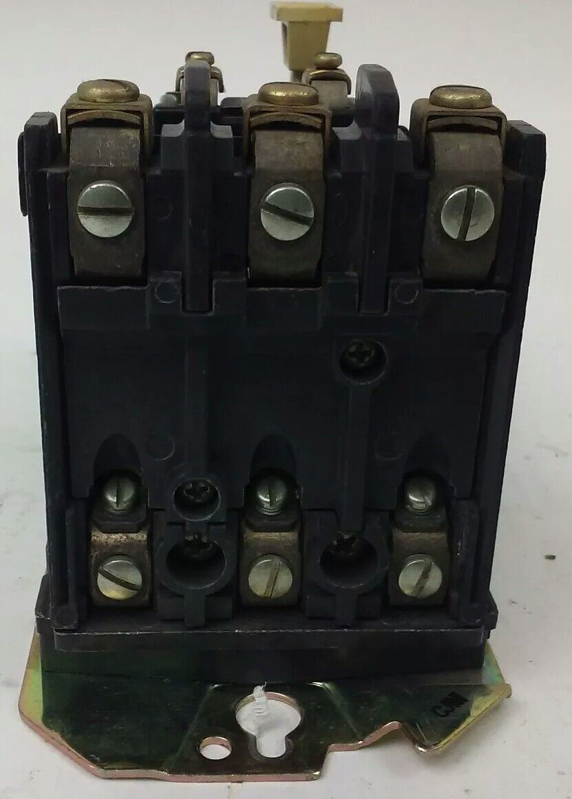ALLEN BRADLEY 509-AOD, SER. B, STARTER, SIZE 0, 600V, 18A, 5 H.P.,120V COIL,USED