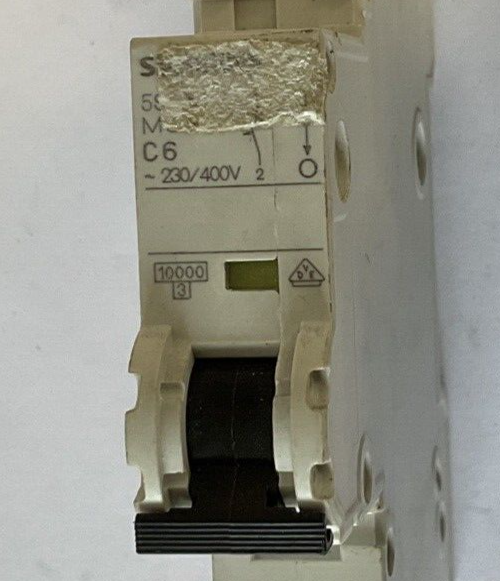 SIEMENS 5SY41 MCB C6 CIRCUIT BREAKER ONE(1) W/5ST3010 ONE(1) W/O 5ST3010