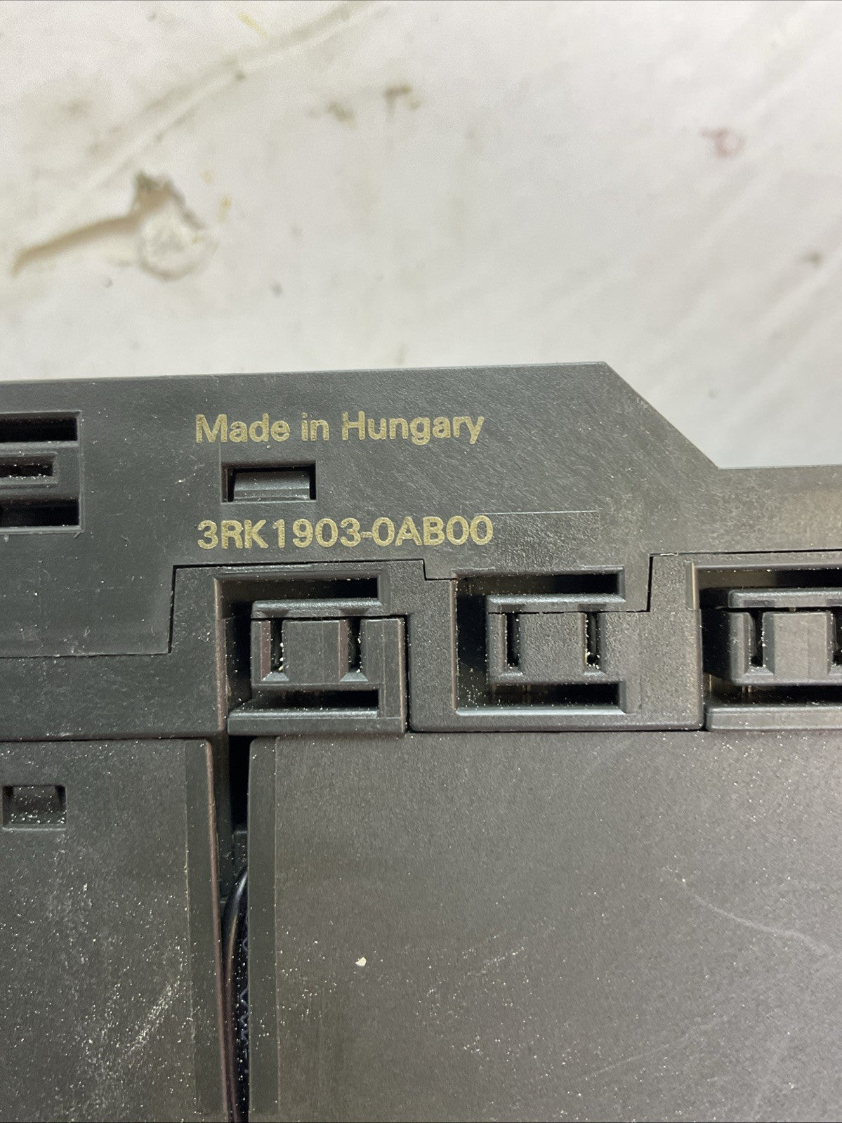 SIEMENS STARTER 3RK1301-1JB00-0AA2 3RV1011-1JA10 3RH1911-1AA01 3RK1903-0AB00