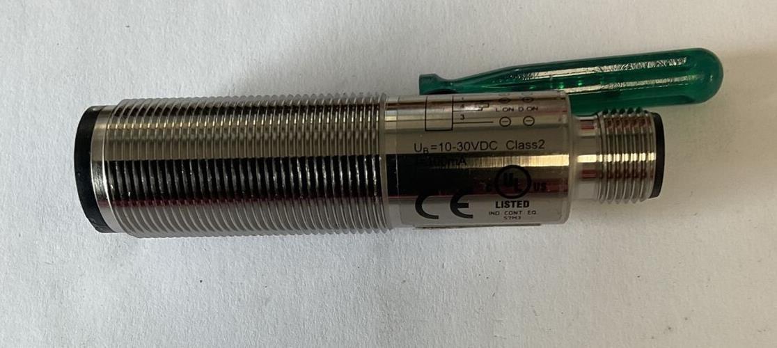 PEPPERL+FUCHS 87991 SENSOR OBT200-18GM60-E4-V1 10-30VDC