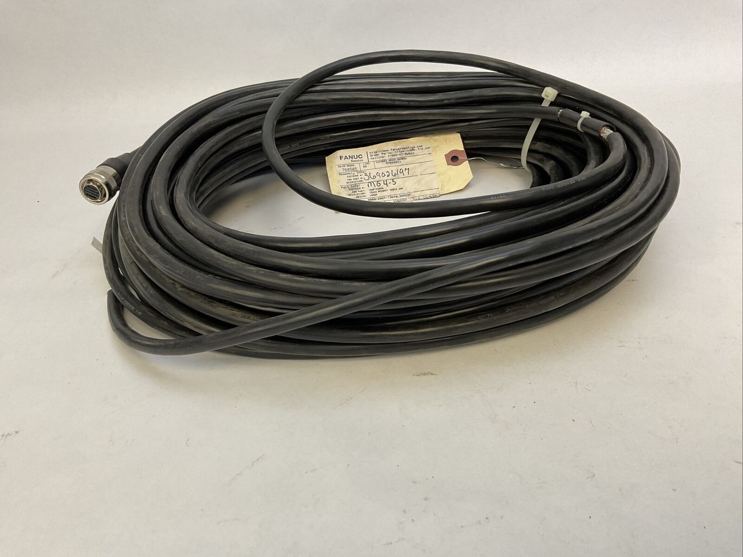 FANUC A660-2007-T364#L30R53A TEACH PENDANT CABLE 30M