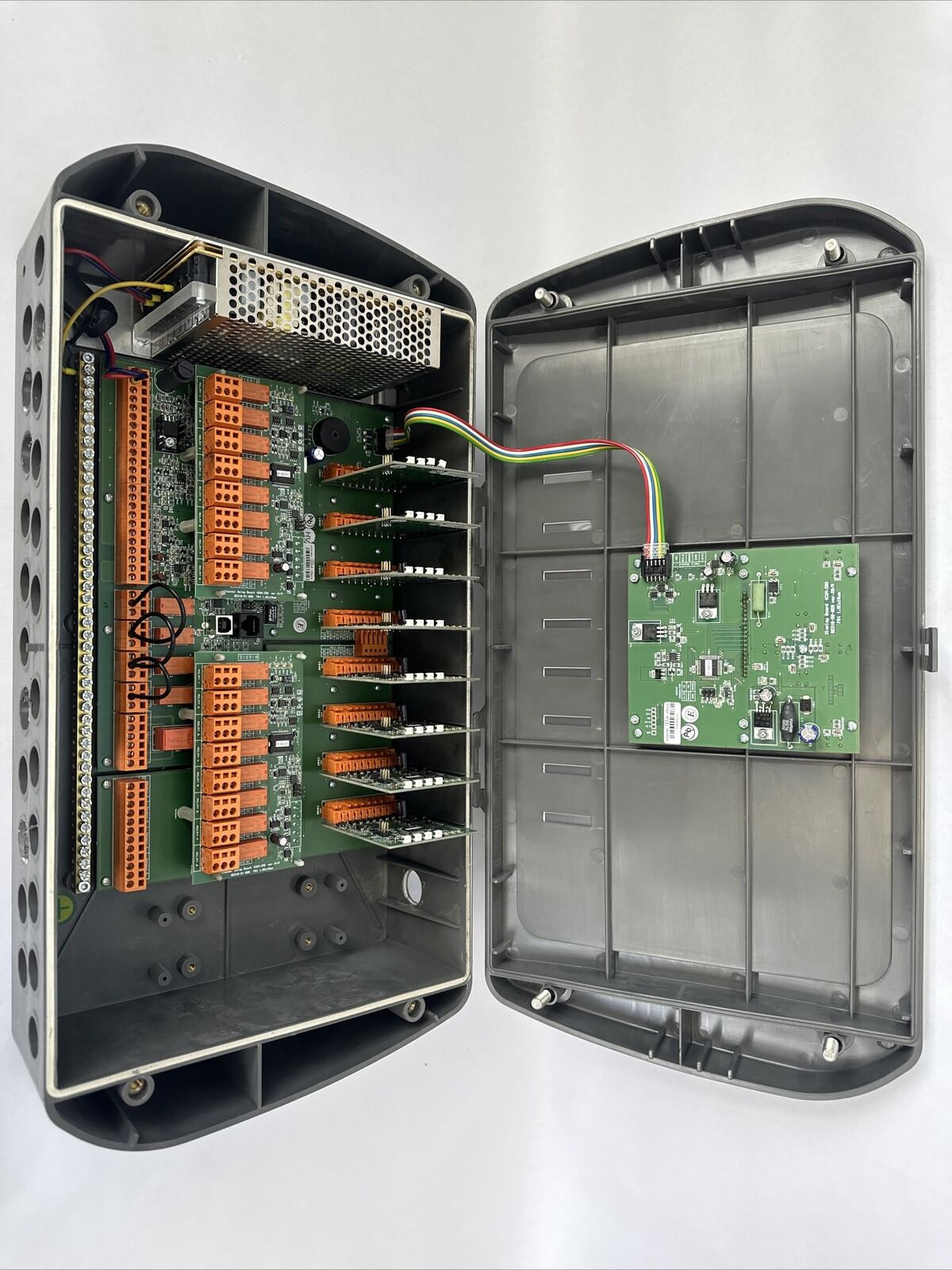 MSA A-GASGARDXL:8-2-0-0 GAS MONITORING CONTROLLER 110-230VAC 2.5A 24VDC 4A