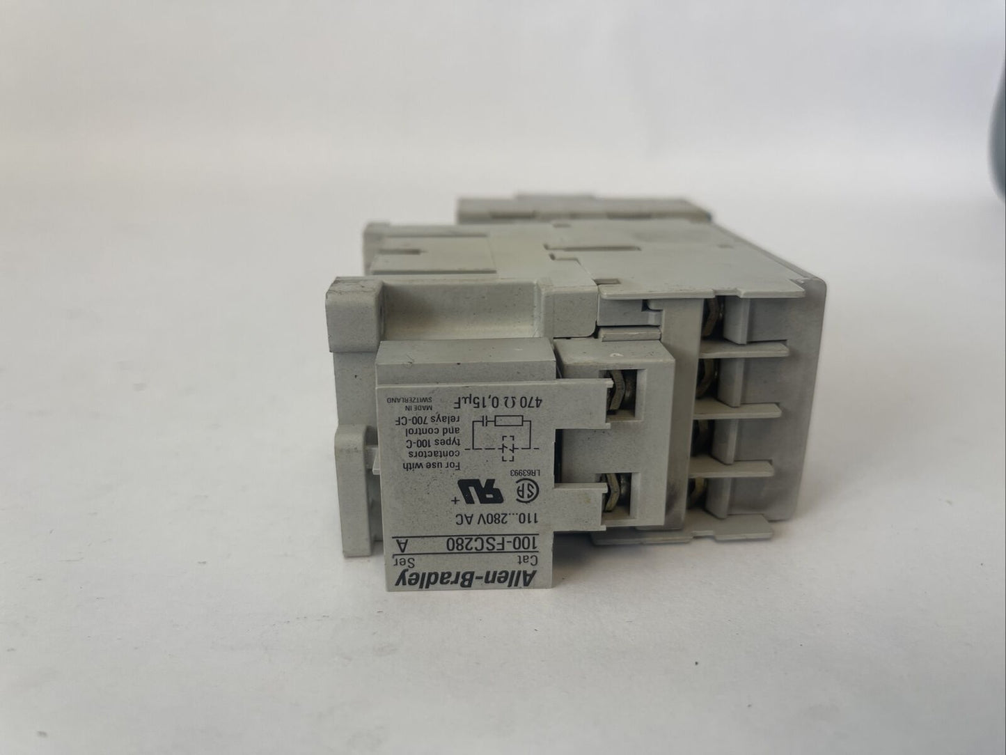 ALLEN BRADLEY STARTER (100-C16*10 CONTACTOR SER B 600VAC 30A 15HP 193-EA4FB)