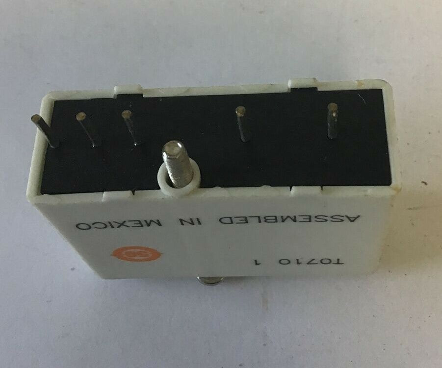 CRYDOM IDC5 CROUZET 50MA 30VDC INPUT LOGIC***LOTOF5***
