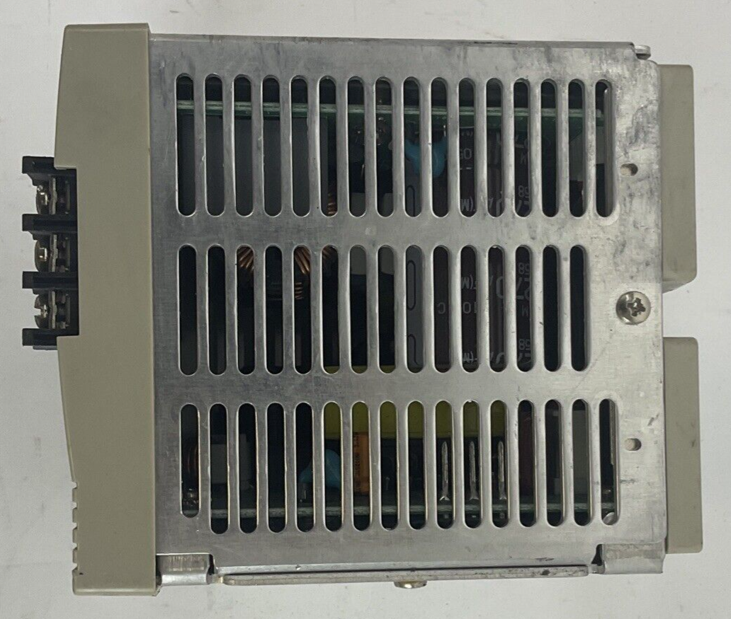 OMRON S8VS-24024 POWER SUPPLY 100-240VAC 3.8A 50/60HZ