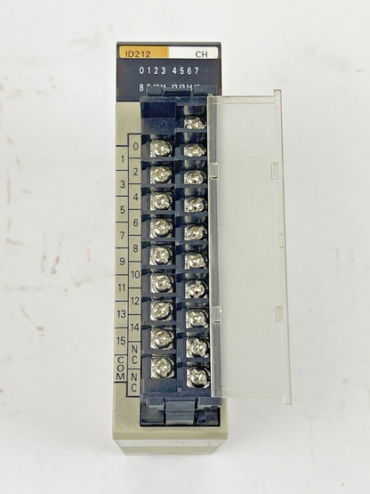 OMRON *LOT OF 2* - C200H-ID212 -PLC Expansion Module Input 16 Input; 12- 24 V dc