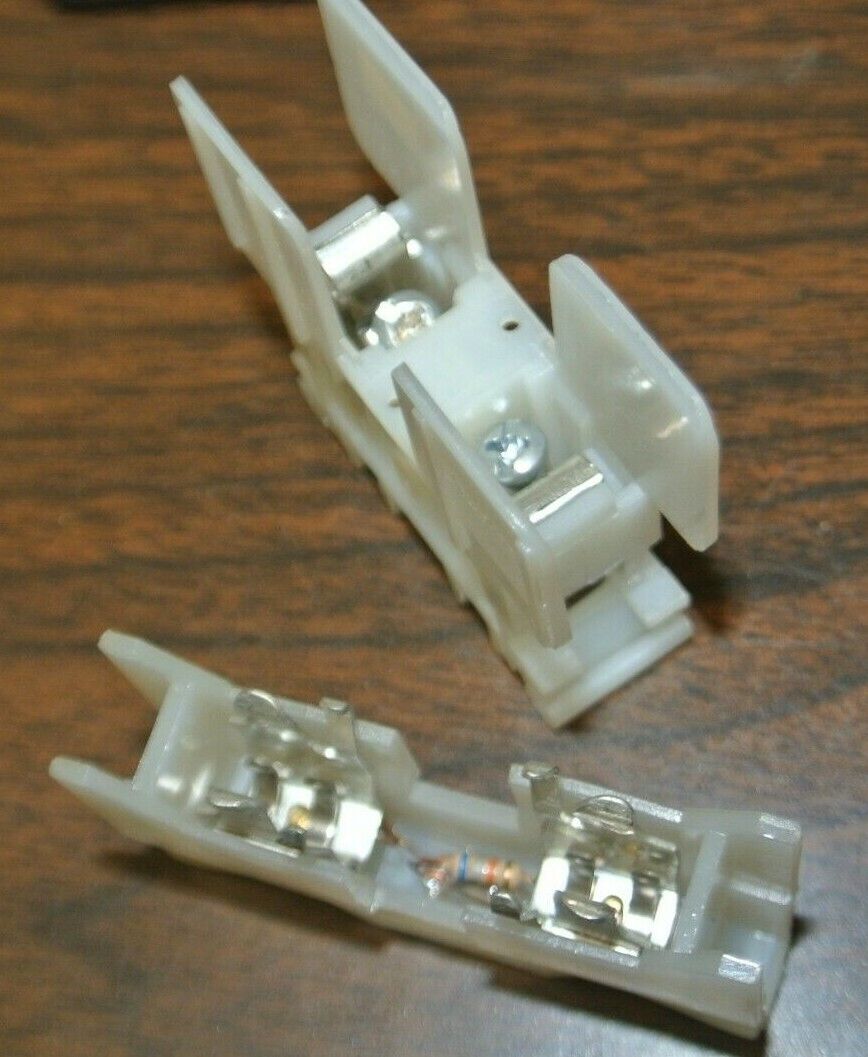 BUSS NDNLFD1-WH / FUSE HOLDER / 15A / 600V / DIN RAIL MOUNT / NEW SURPLUS