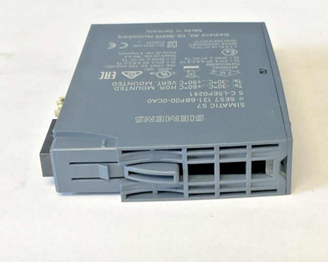 SIEMENS 6ES7 131-6BF00-0CA0 DIGITAL OUTPUT MODULE 24VDC 760MA 8x24VDC
