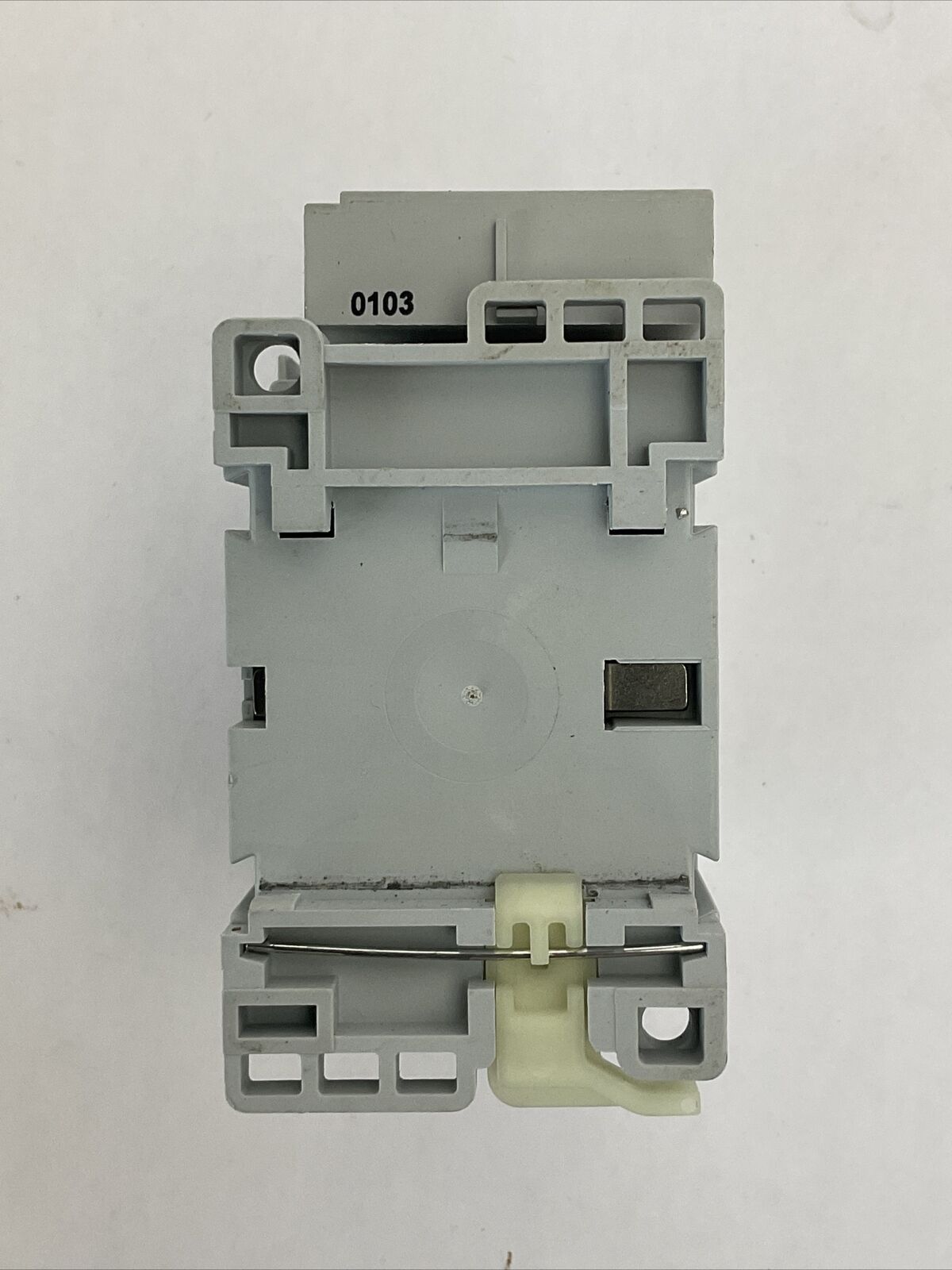 ALLEN BRADLEY 700-CF400* SER A CONTACTOR 600VAC 25A COIL 120V 60HZ 100-FSV136