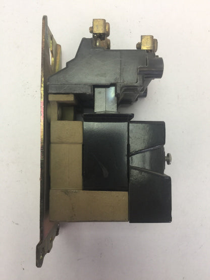ALLEN BRADLEY 702L-AOD93 CONTACTOR 600VAC 20AMP SERIES K 70A86 COIL 120V 60HZ