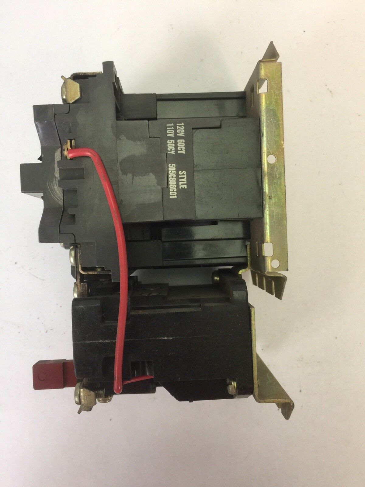 WESTINGHOUSE A200M1CX SIZE 1 STARTER 27A 600VAC 10HP 276A143G09