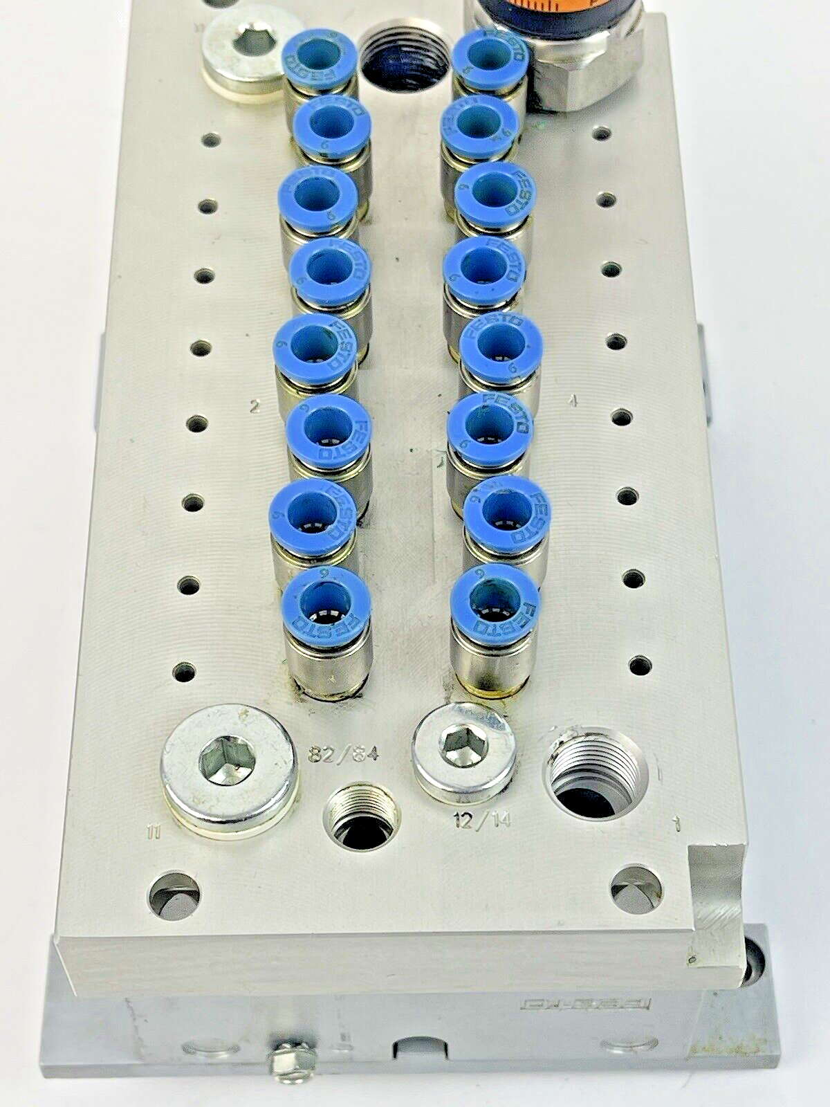 FESTO - CPV14-V1 - VALVE MANIFOLD-W/ PNEUM CONN & STACK PLATES, B102(8), T602(1)