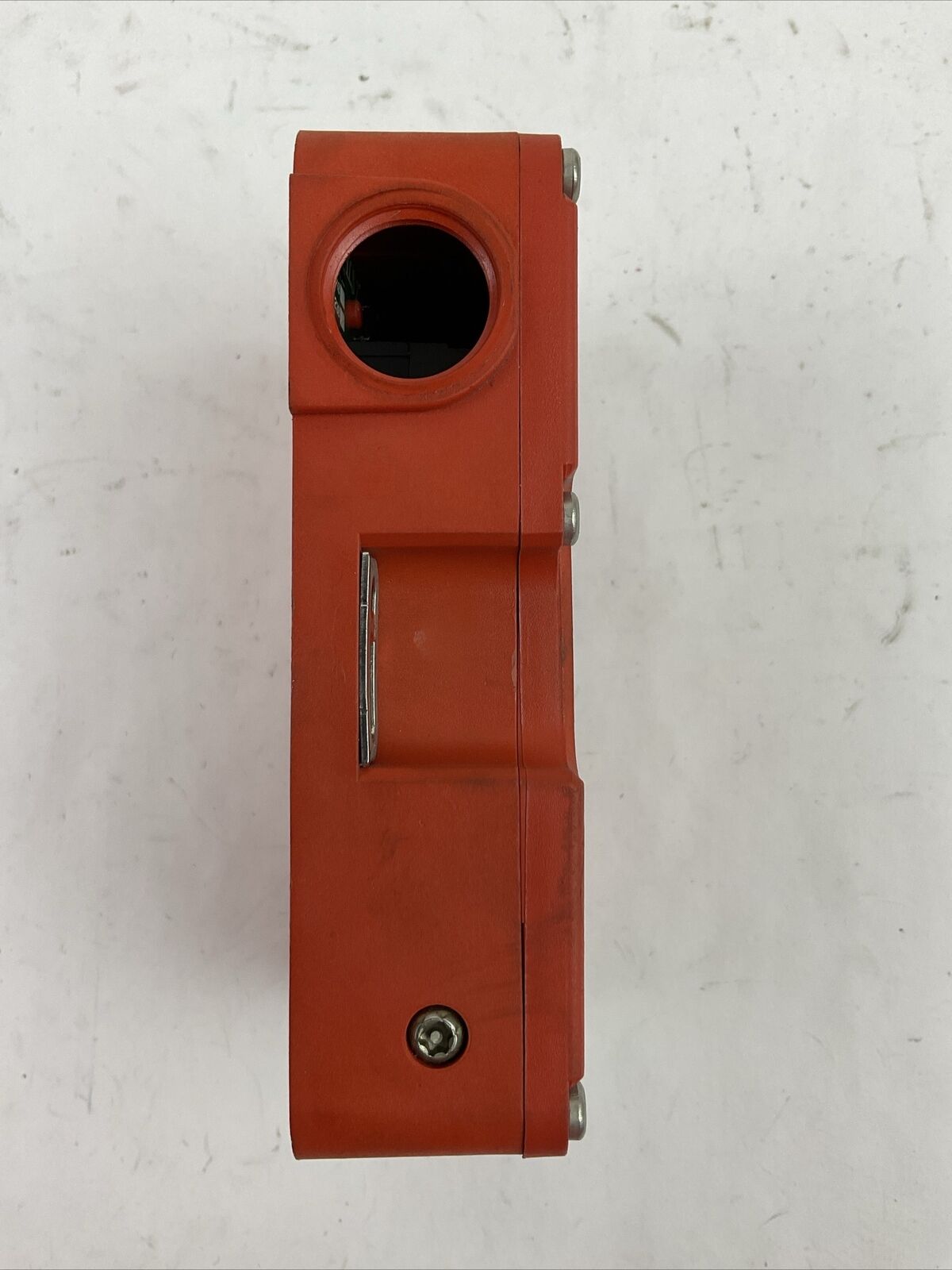 ALLEN BRADLEY 440G-T27177 E GUARD MASTER SAFETY INTERLOCK SWITCH 24V TLS2-GD2