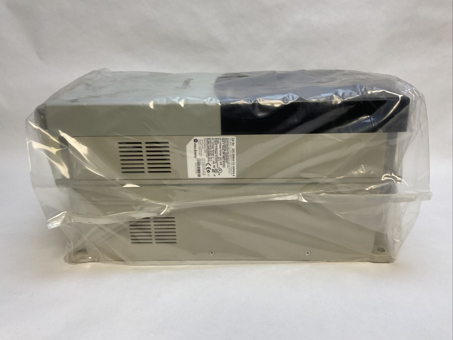 ALLEN BRADLEY 22C-D060A103 SER A AC DRIVE ADJUSTABLE FREQUENCY OUTPUT 0-460VAC