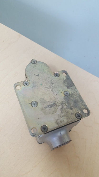 Namco Limit Switch EA080-12100 Snap-Lock, 125/250/480/600V, 20,15,10,5AC,5/1.5DC