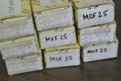 BOX of 10 / ECONOMY / FPE MOF-25 MIDGET ONE-TIME FUSE / 25A / 250V / NEW SURPLUS