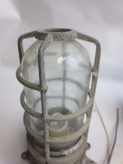 INDUSTRIAL LIGHTING INCANDESCENT METAL CAGE / SHIELD GLASS GLOBE ***lotof6***