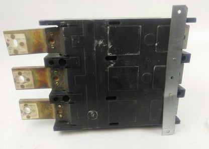 GE TJD432400 CIRCUIT BREAKER 400A, 240V, 3P, 250VDC, KA 22, LUG CAT#TCAL43, USED