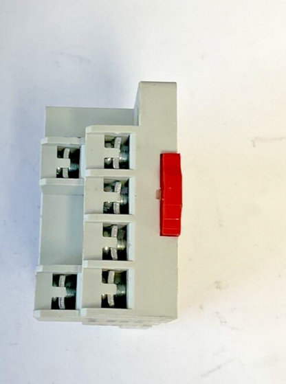 MAGNECRAFT 70-784D14-1 RELAY SOCKET 10A 300V ***LOTOF5***