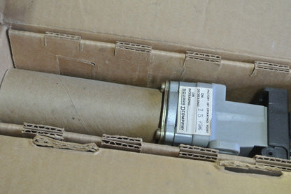 SQUARE D 9012 GNO-3 Ser. A PRESSURE SWITCH - 15 PSI on DECREASING - NEW SURPLUS