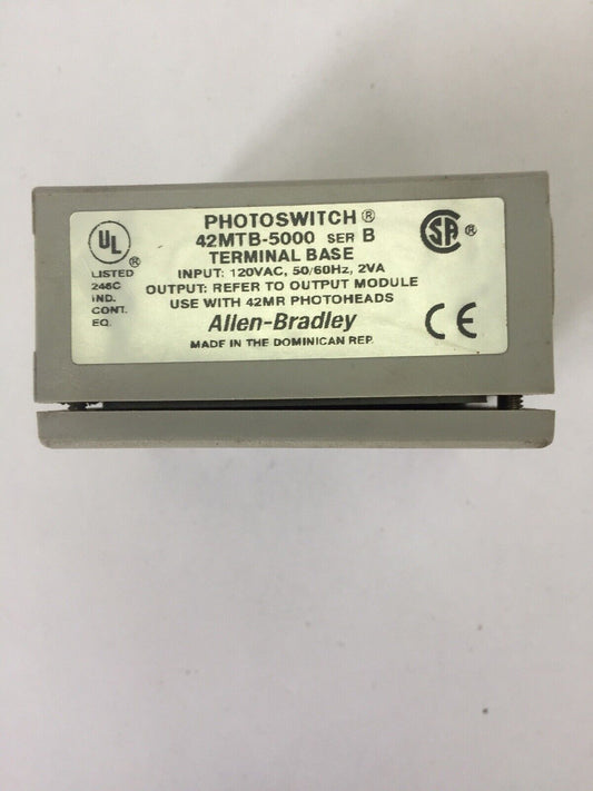 ALLEN BRADLEY 42MTB-5000 PHOTOSWITCH TERMINAL BASE  INPUT 120VAC USE W/42MR