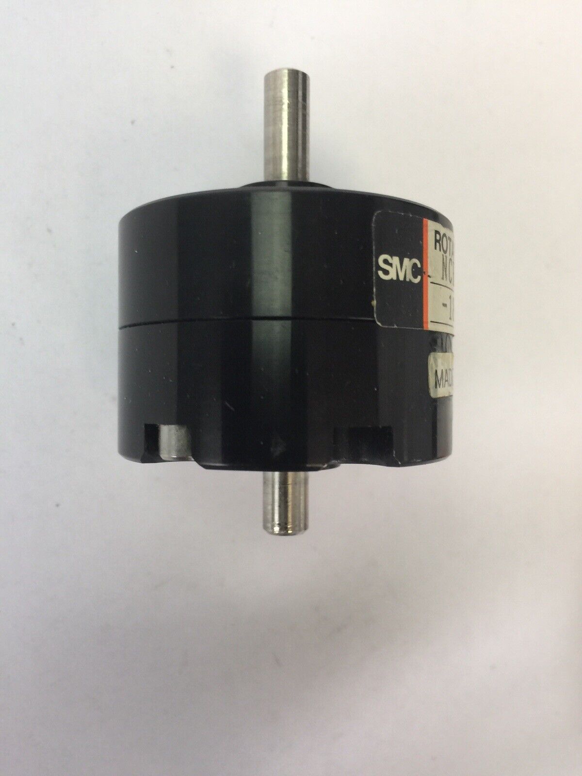 SMC NCRB1BW20 ROTARY ACTUATOR -180SE TT