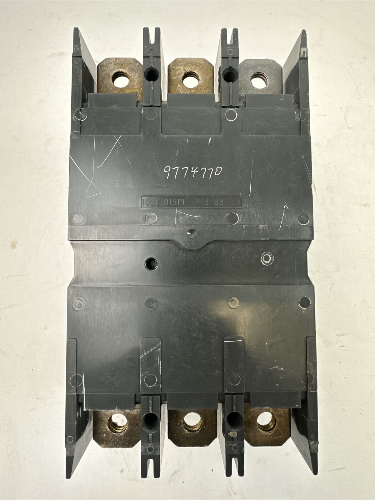 GE SGLB36BA0400 CURRENT LIMITING CIRCUIT BREAKER 400AMP 600VAC TRIP PLUG 300A