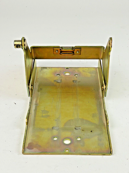 ALLEN BRADLEY - 1494V-M60 SERIES A - OPERATING MECHANISM FOR DISCONNECT SWITCH