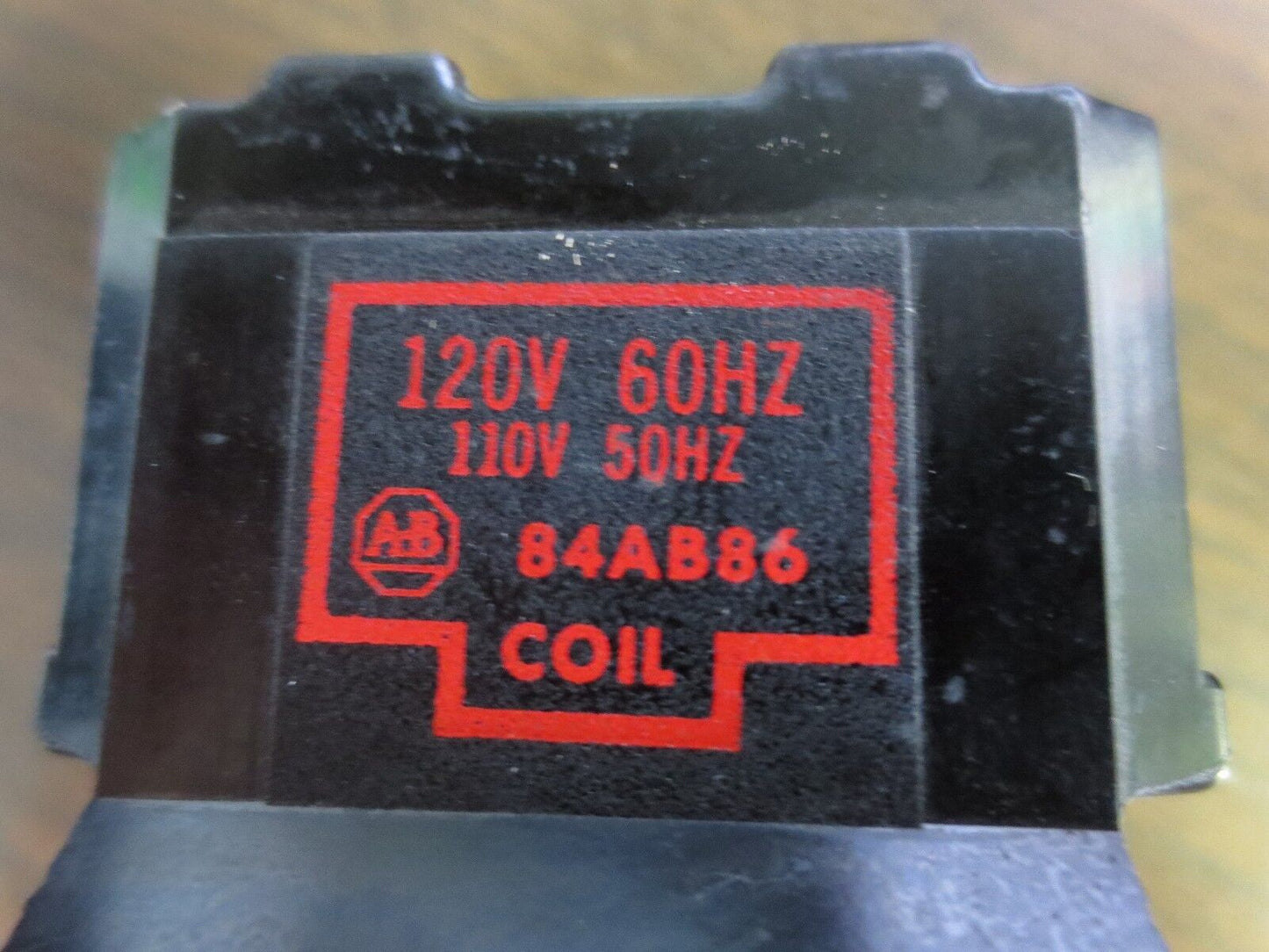 ALLEN-BRADLEY 84AB86 OPERATING COIL 110 50Hz, 120 60Hz