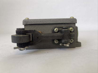 REES 03810-200 LIMIT LH