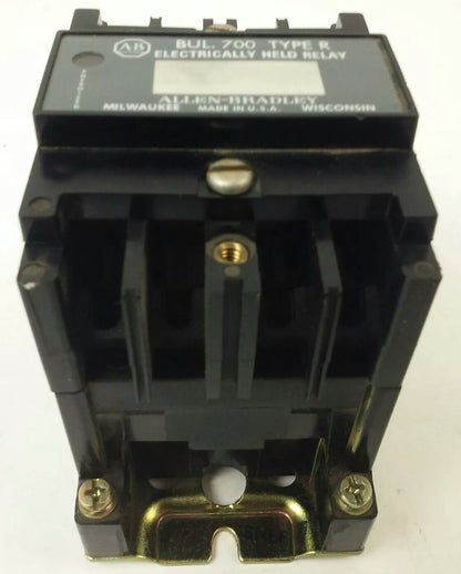 ALLEN BRADLEY 700DC-R220Z1 SER.B, 600V, 30A, 115-125V DC COIL, MISSING PARTS