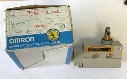 OMRON ZE-Q21-2S LIMIT SWITCH 250VDC 480VAC 15A 1/2HP