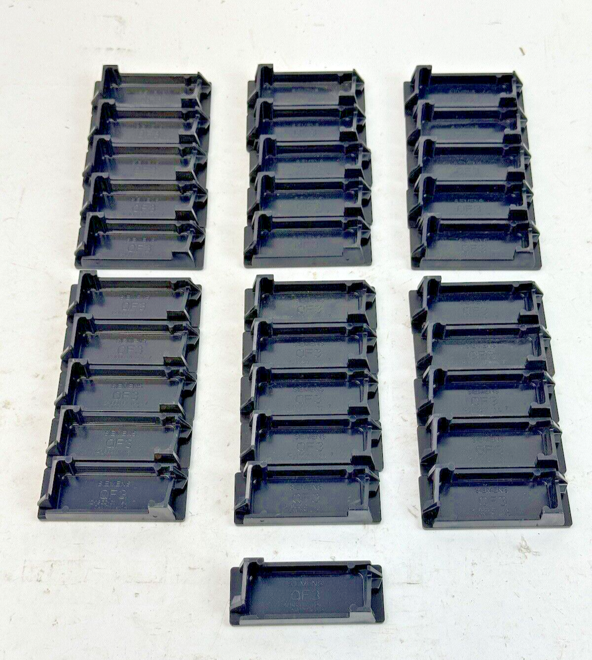 SIEMENS *LOT OF 31* - QF3  - 1" FRONT PLATE FILLER - 31 PIECES