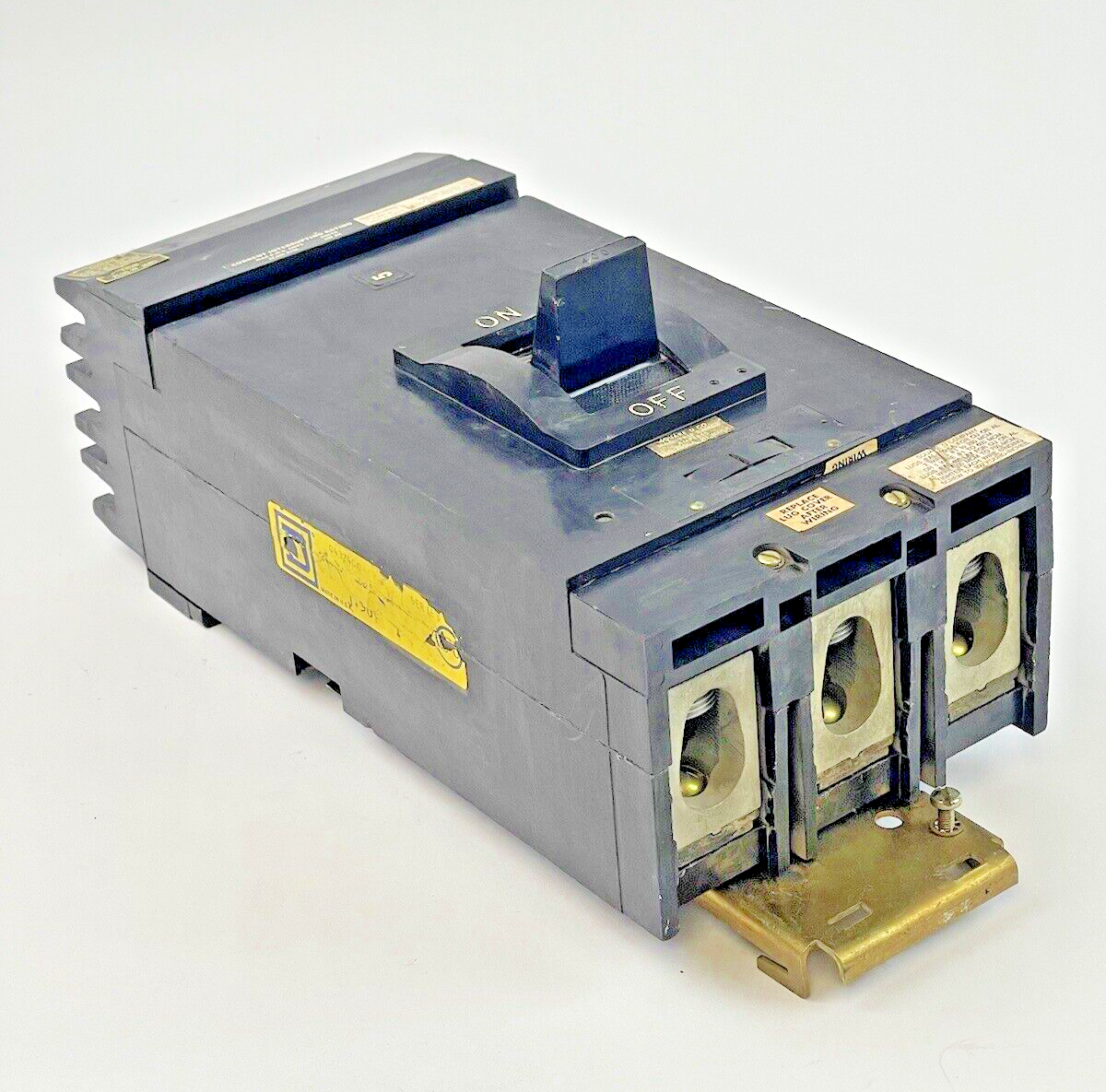 SQUARE D Q432400 -BOLT-ON THERMAL MAGNETIC CIRCUIT BREAKER-400 AMP, 3POLE,240VAC