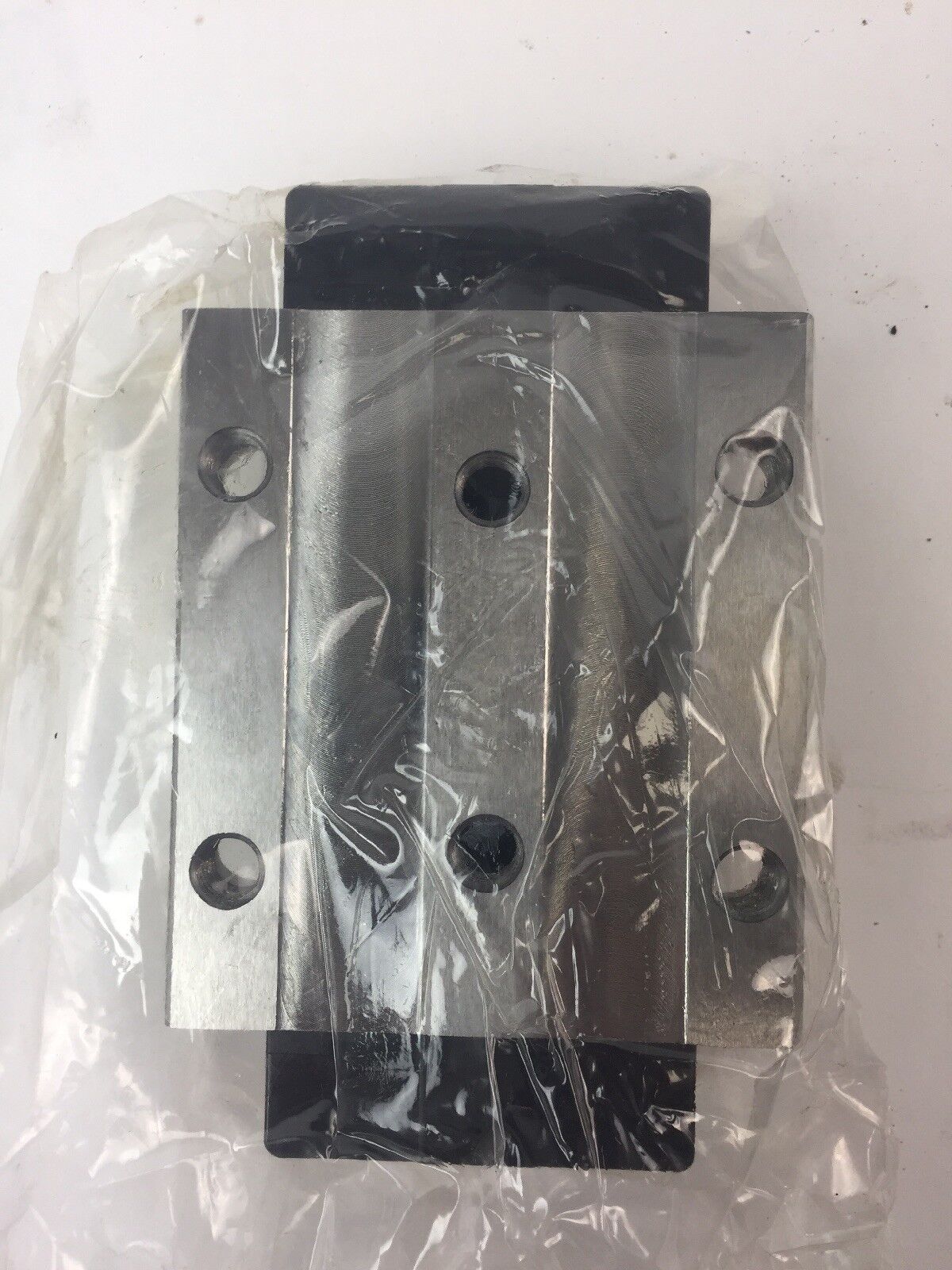 REXROTH R165323220 RUNNER BLOCK BALL RAIL CARRIAGE
