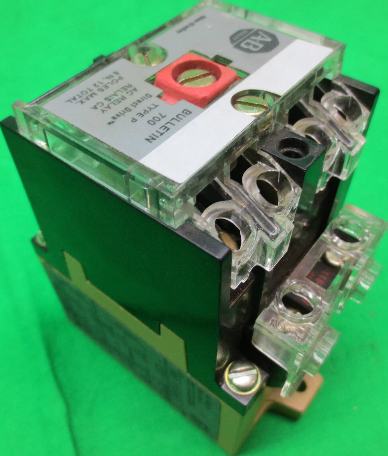 ALLEN-BRADLEY 700-P200A1 Ser. D RELAY TYPE P DIRECT DRIVE