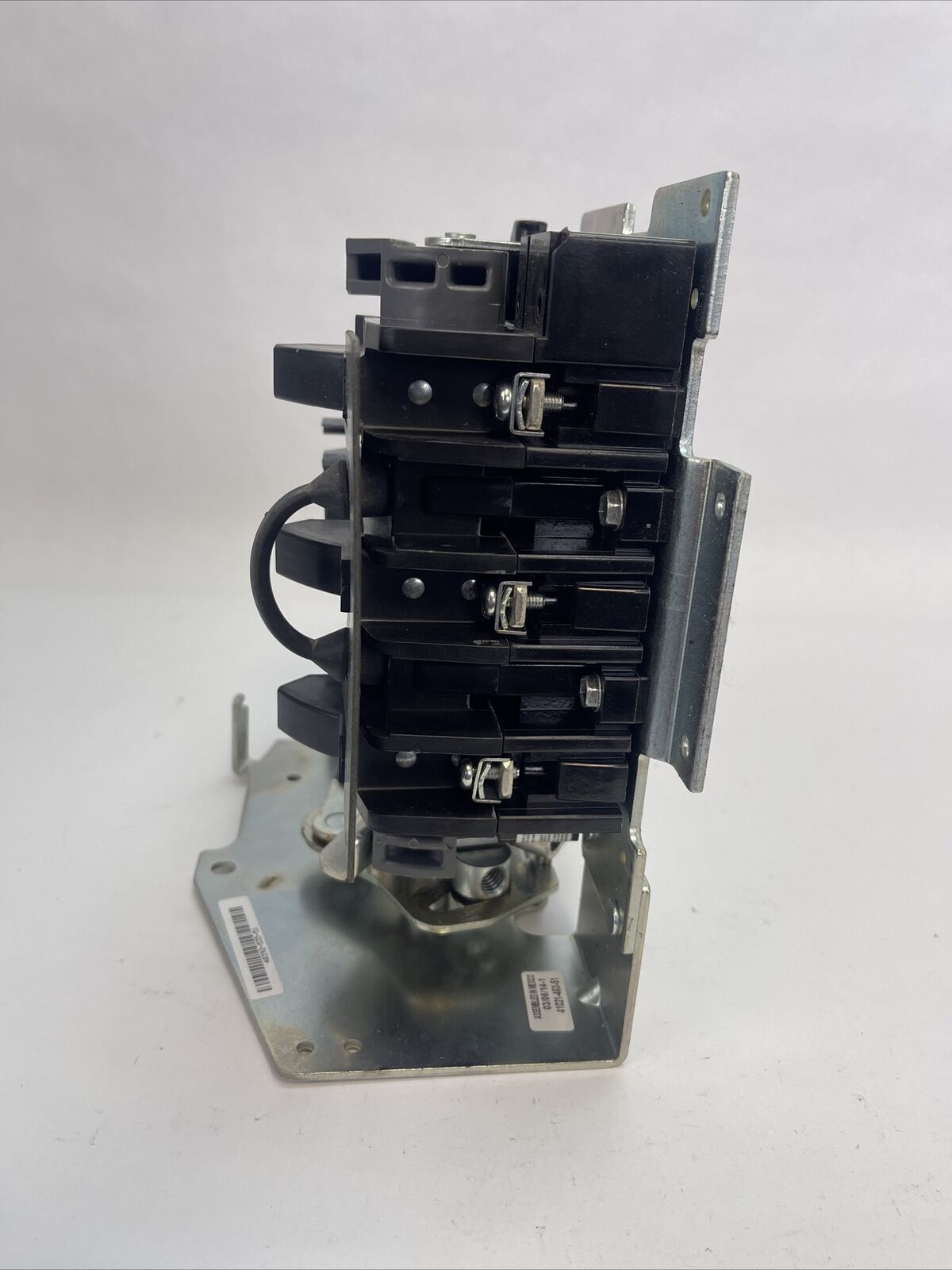 ALLEN BRADLEY 1494V-DS30 SER D DISCONNECT SWITCH 30AMP 250VDC 600VAC 7.5HP