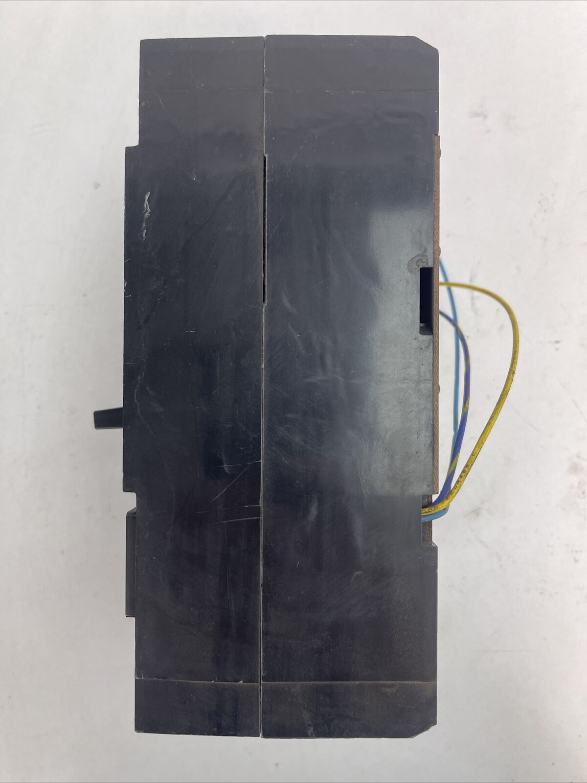 SQUARE D KAL360901212 MOLDED CASE CIRCUIT BREAKER SERIES 2 600VAC 250VDC 90A 3P