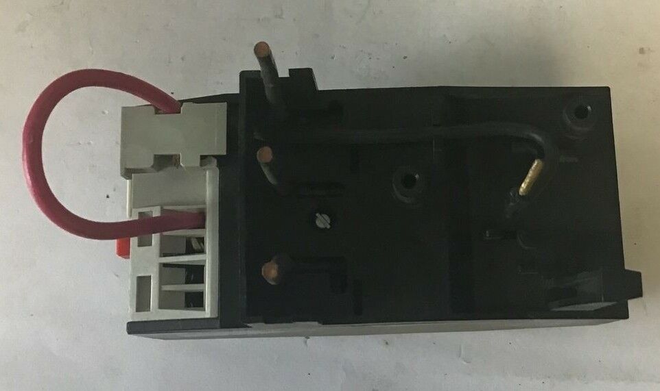 SIEMENS 3UA5500-1J RELAY 6,3-10A 600VAC