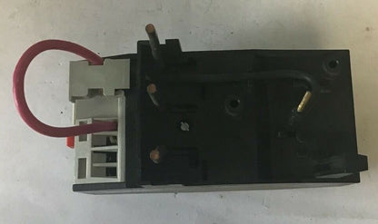 SIEMENS 3UA5500-1J RELAY 6,3-10A 600VAC