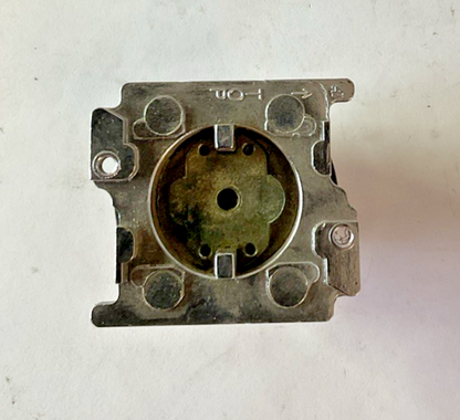 CUTLER-HAMMER 10250T112 LONG PUSHBUTTON OPERATOR RED SER.A1